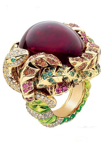 Victoire-de-Castellane-for-Dior-Fine-Jewelry-Rings-2010-New-Creation