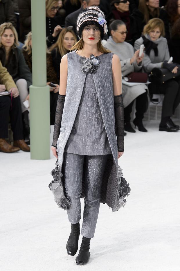 chanel-haute-couture-spring-2015-pfw53