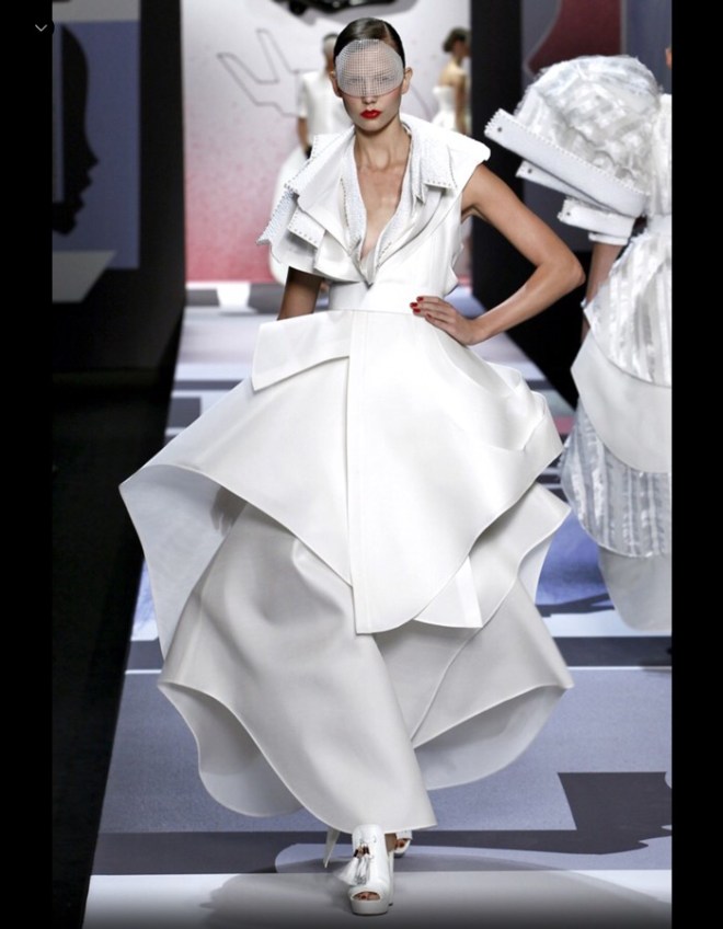 Viktor and Rolf RTW Spring 2011