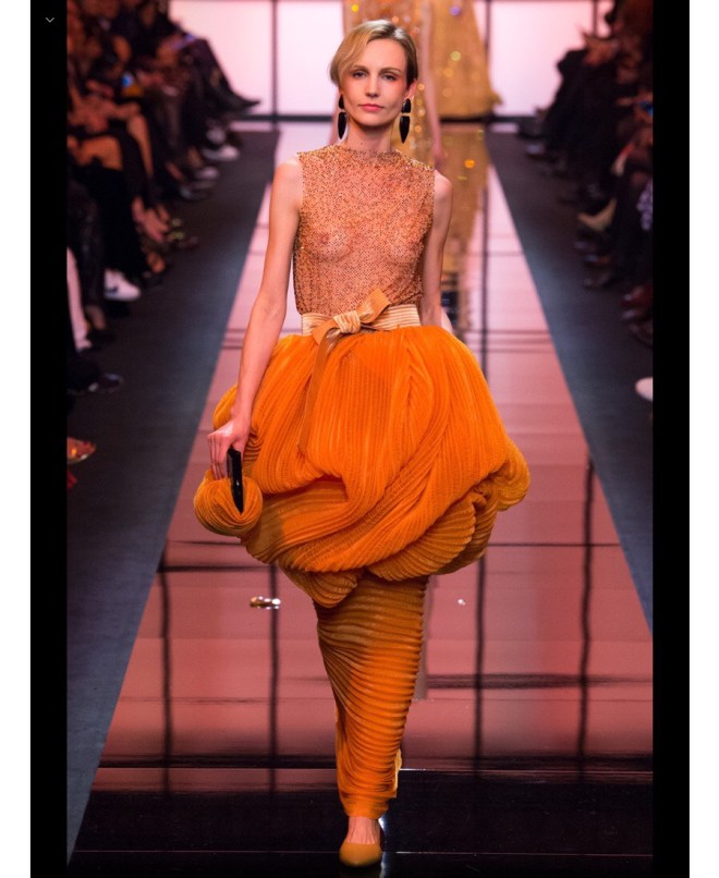 Giorgio Armani Spring 2017 Couture