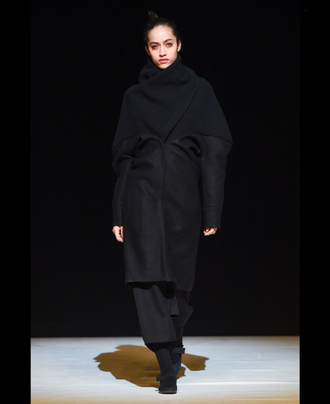 LFW Fall 2017 RTW: Chalayan