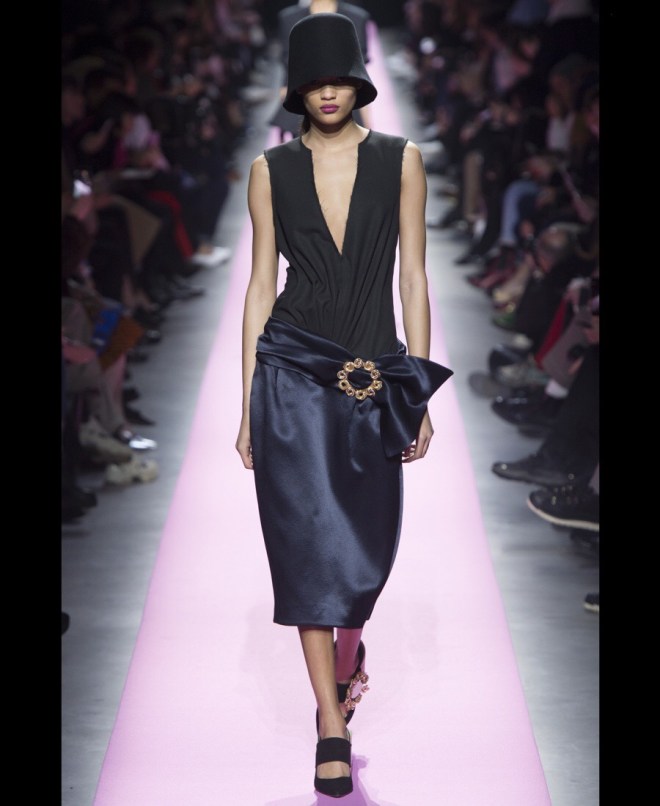 PFW Fall 2017 RTW: Jacquemus