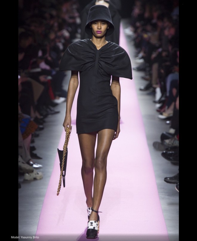 PFW Fall 2017 RTW: Jacquemus