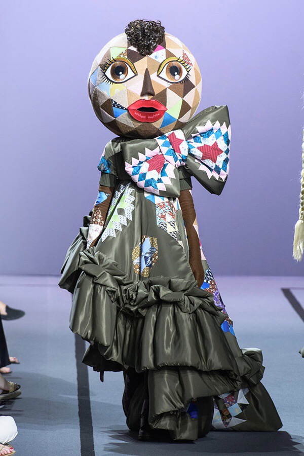 Haute Couture: Viktor & Rolf Fall 2017