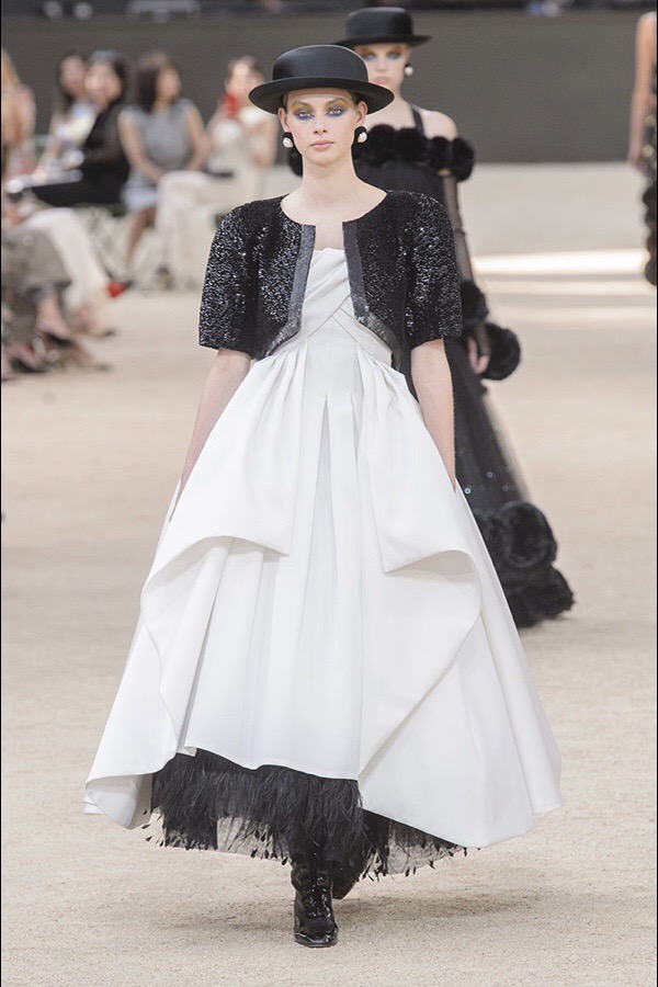 Haute Couture: Chanel Fall 2017