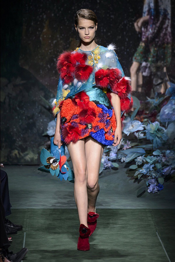 Haute Couture: Fendi Fall 2017