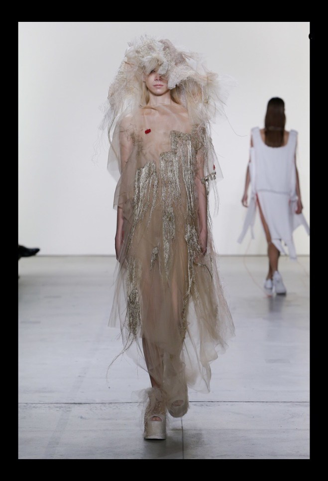 NYFW S/S 2018 RTW: Caroline Wu, Parsons MFA