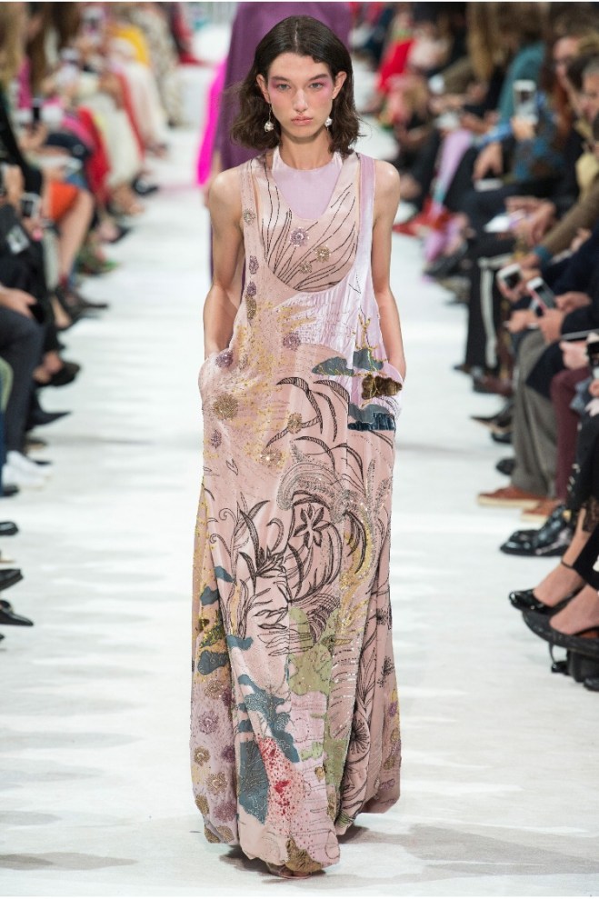 PFW S/S 2018 RTW: Valentino