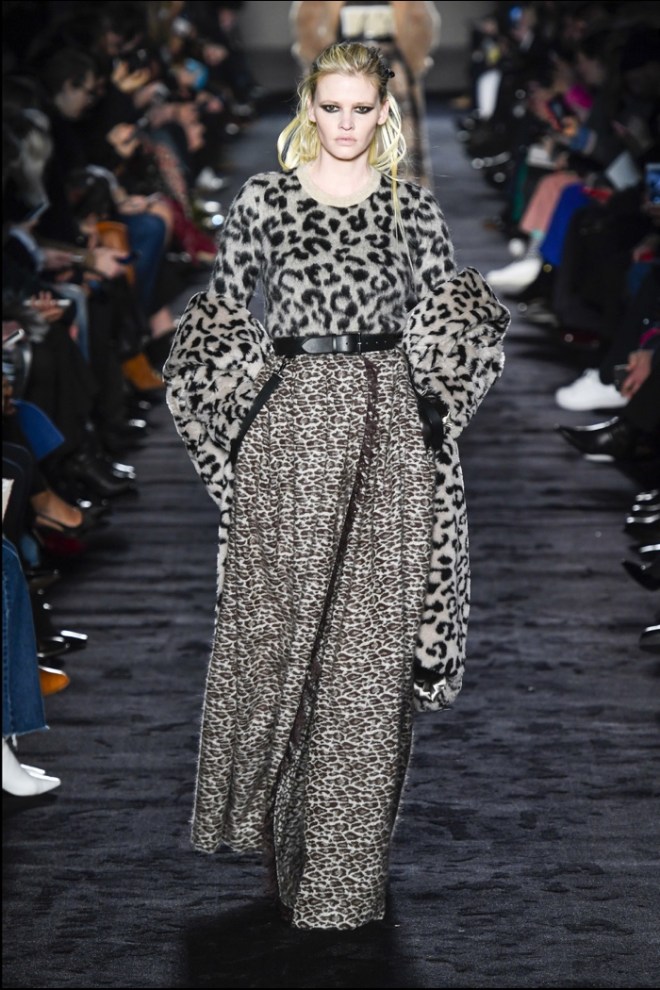 Max Mara MFW RTW Fall 2018