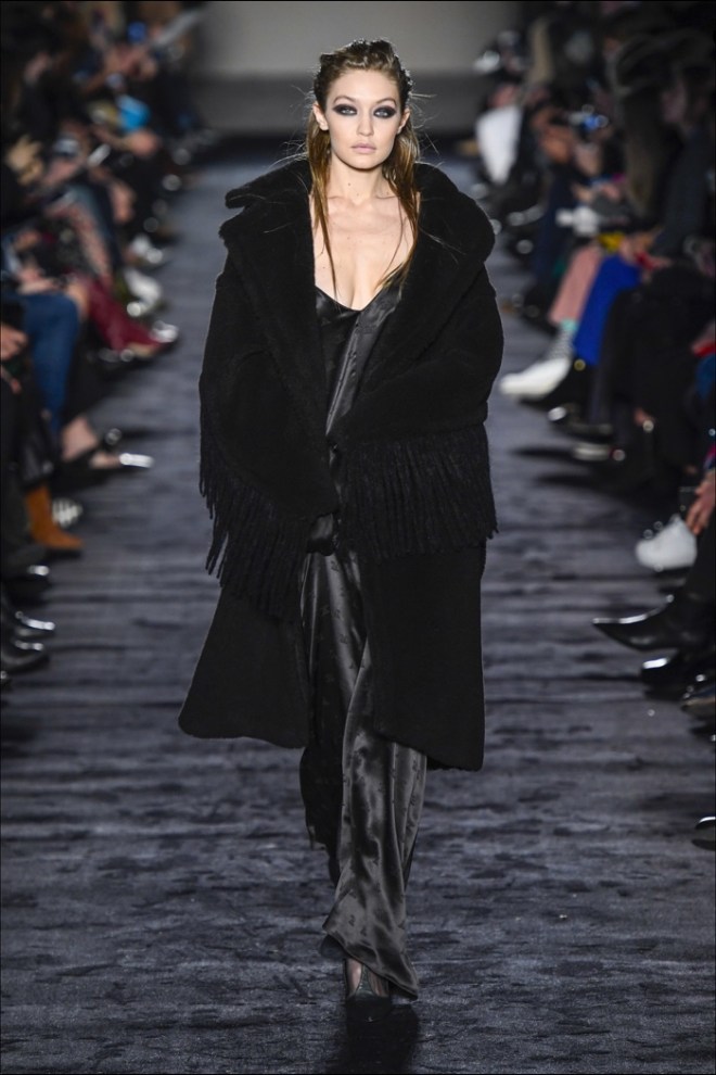 Max Mara MFW RTW Fall 2018