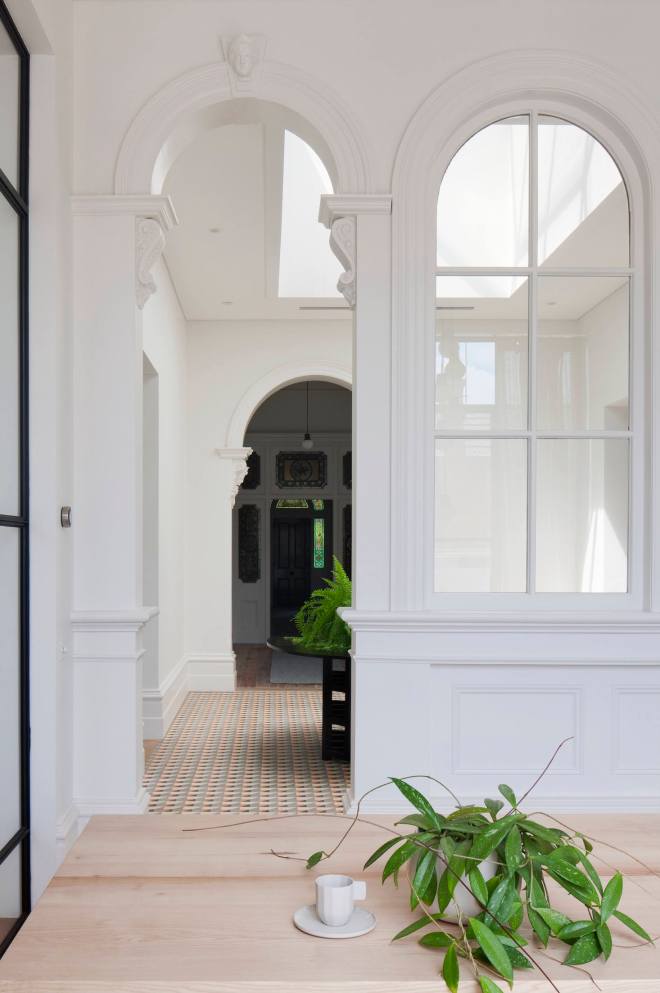 Hecker Guthrie Interiors: A Victorian Home in Melbourne - foyer