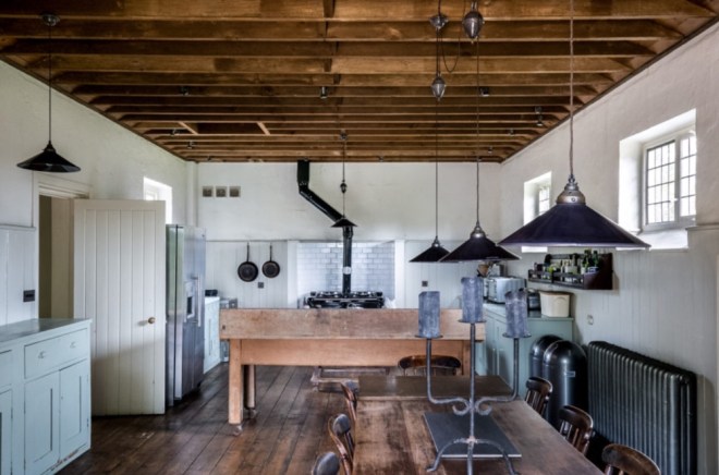 Arts And Crafts House, listed by The Modern House, May 2018