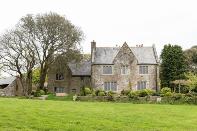Modernised Vicarage Estate, Crowan, Cornwall. For Sale via The Modern House.