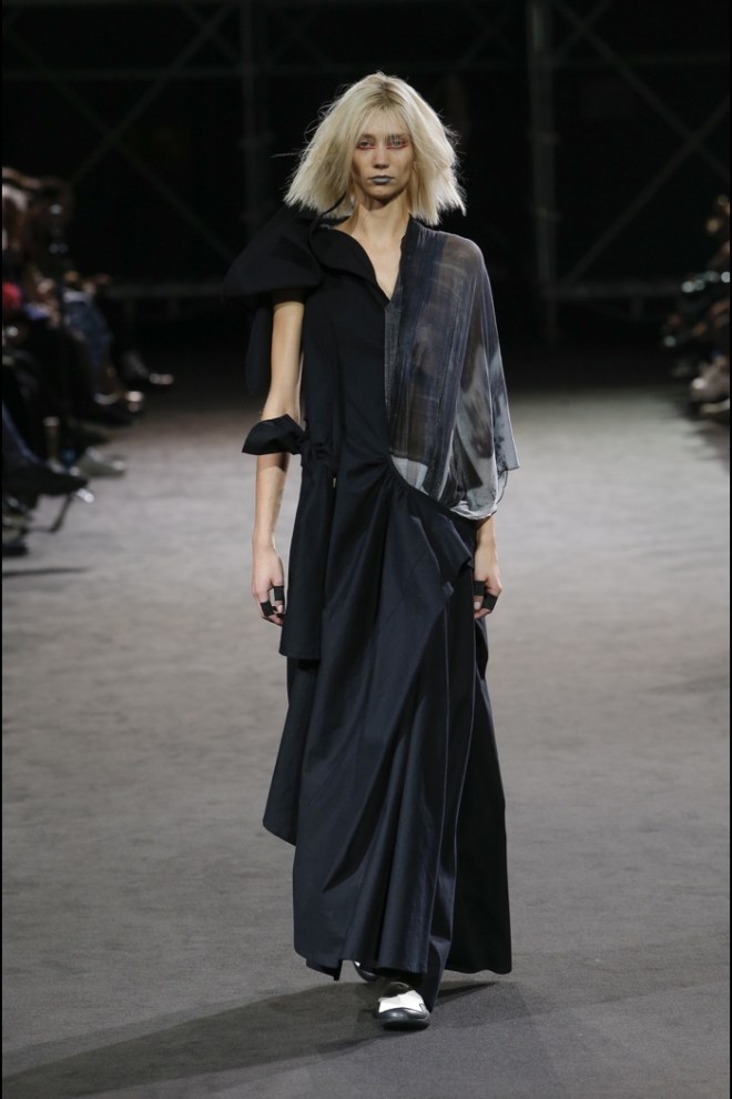 Yohji Yamamoto Spring 2019 RTW