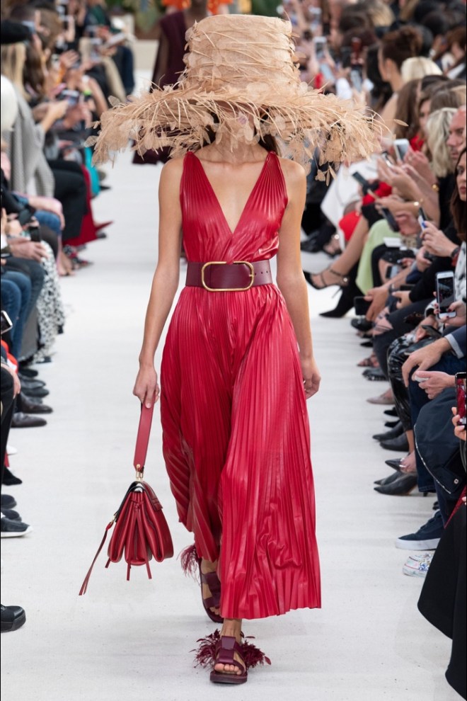 Valentino Spring 2019 RTW